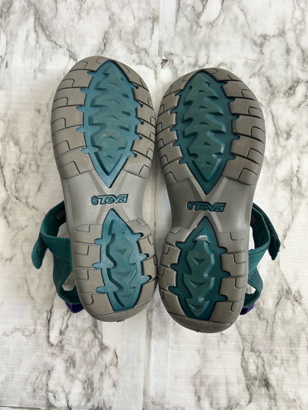 Teva | women’s size 7 “Verra” sandals hiking outdoor adventure teal and purple - Picture 8 of 8